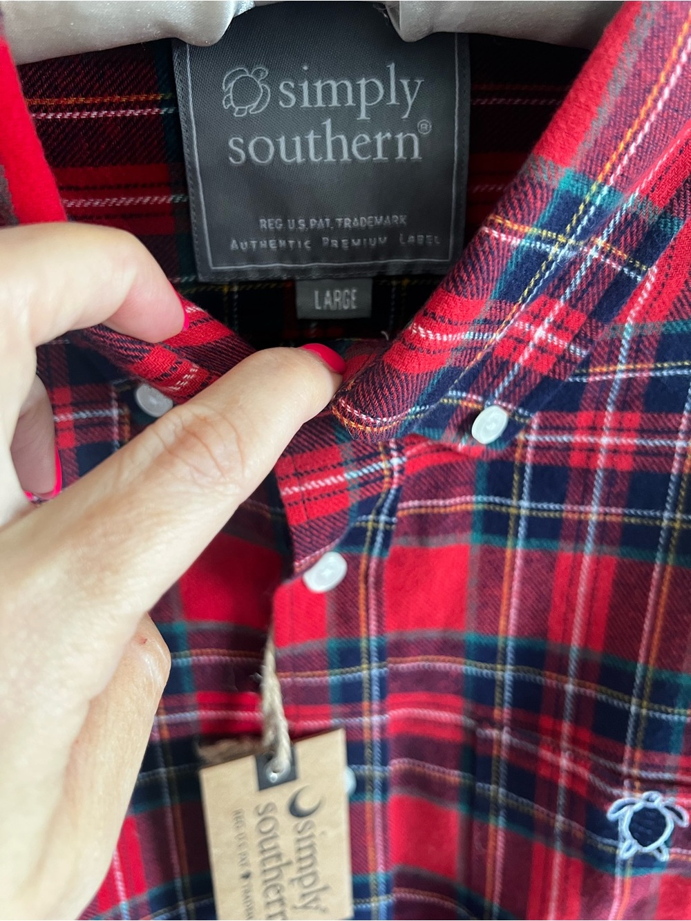 Simply Southern Red Plaid Button-Down Shirt Cotton Holiday NEW Large - Picture 5 of 5